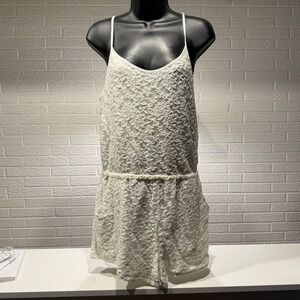 Forever 21 Lace Cami Romper Cream Spaghetti Strap Pockets Women's‎